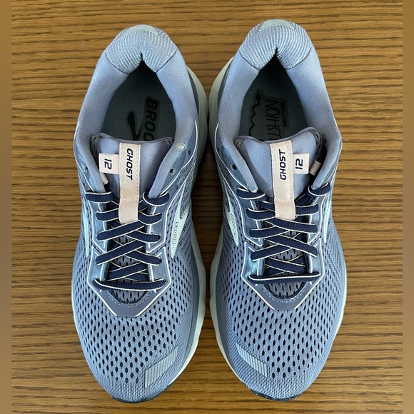 Brooks Ghost 12 Sneaker 1203051B086 Women’s Size 7.5 Grey Blue - Picture 2 of 15